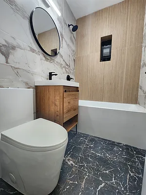 Rented by RELEASE NY | media 7