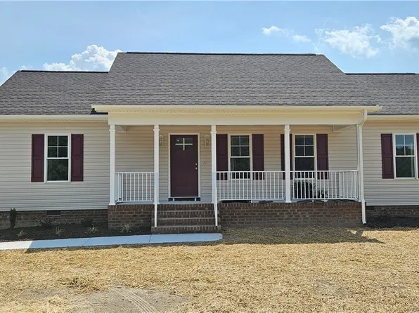 172 Oswald Ln, Dunnsville, VA 22454
