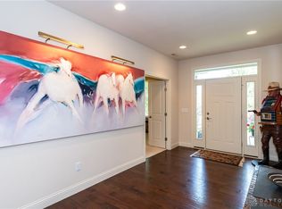 197 Harbour Dr, Springboro, OH 45066