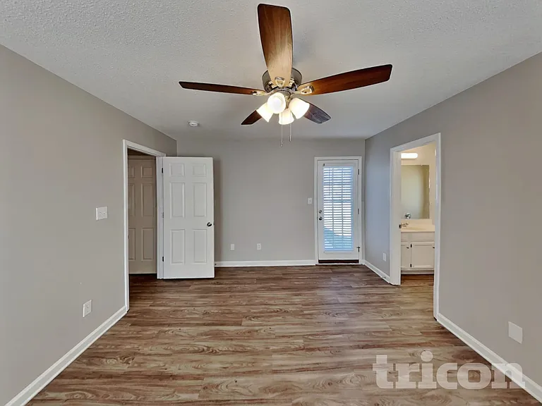 2112 Saponi Village Ct — Photo 7