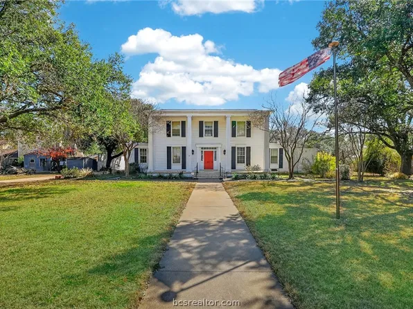 607 S Haswell Dr, Bryan, TX 77803