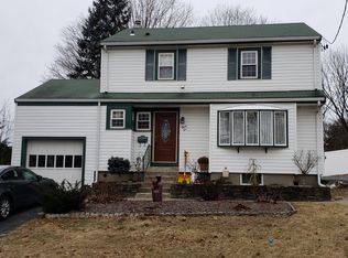 46 Beacon Ave, Woonsocket, RI 02895