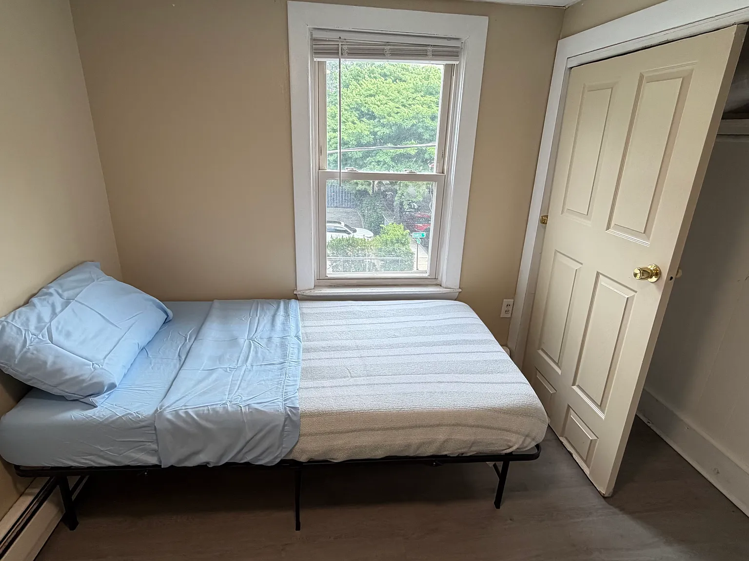 2 bed, 540 sqft, $2,595 — Photo 3