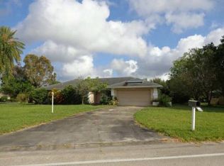 1529 Manchester Blvd, Fort Myers, FL 33919