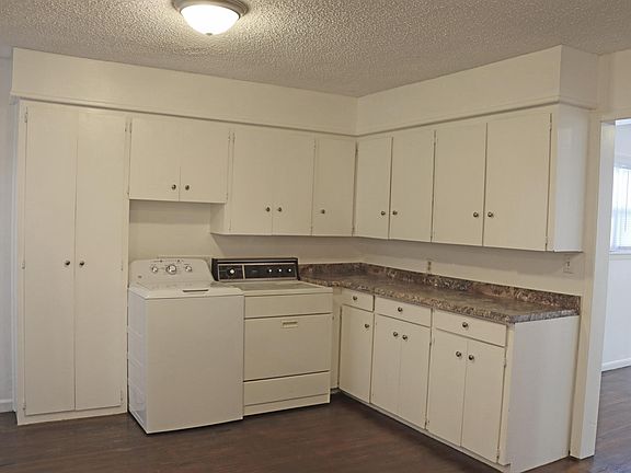 4th image of 1258 Jeanette St