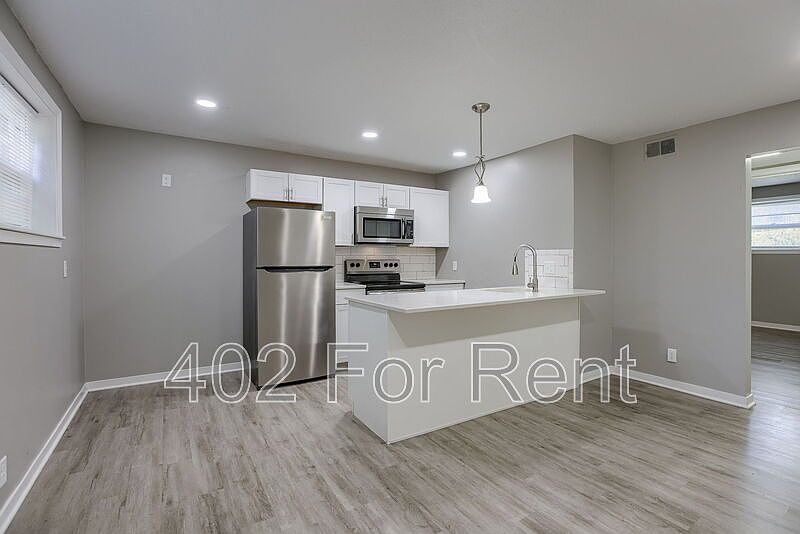 1st image of 1010 S 29th St APT 10