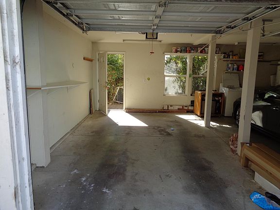 2nd image of 1917 4th St #B