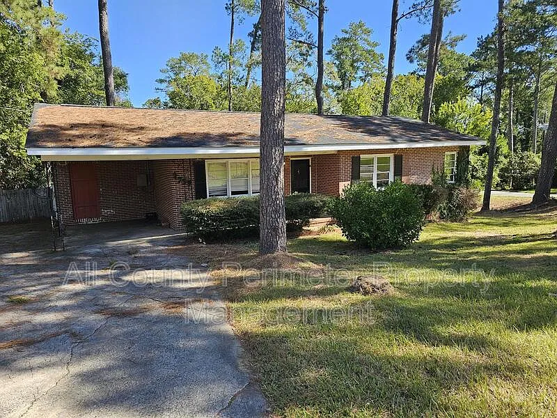 2759 Ellenwood Cir