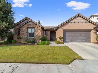 7374 E Fedora Ave, Fresno, CA