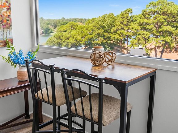 2nd image of 740 Weston Rd APT 509