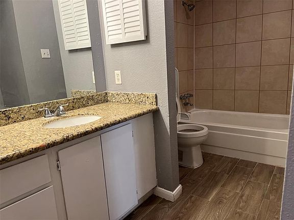 4th image of 12500 Sandpiper Dr APT 44