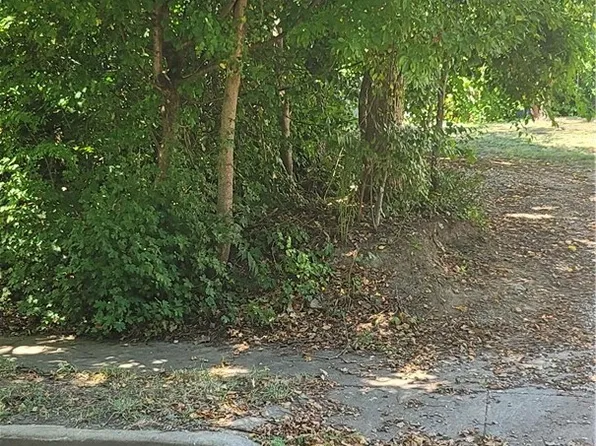 Kline Ave, Akron, OH 44305