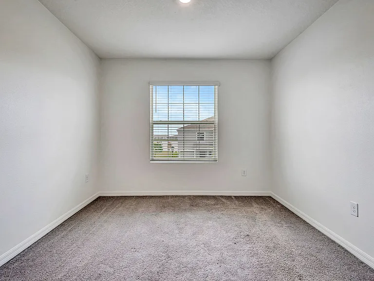 136 Mangrove Shade Cir — Photo 29