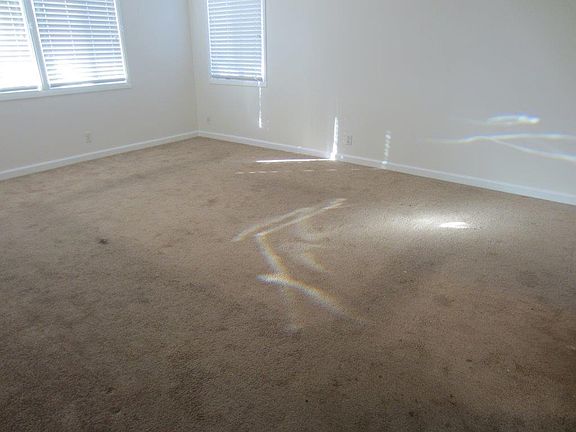 3rd image of 7946 Wisner Ave