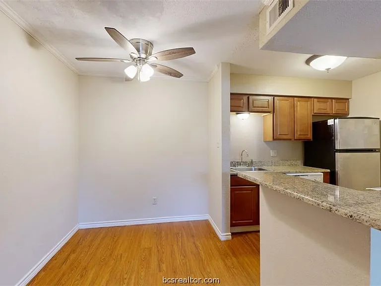 904 University Oaks Blvd #78 — Photo 6