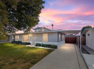1712 Airport Dr, Bakersfield, CA