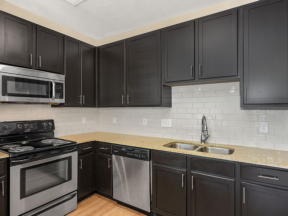 1st image of 427 Delta Ave #B214
