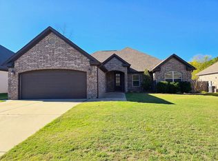 1521 Del Rey Ct, Benton, AR 72019