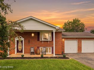 225 Melwood Dr, Shepherdsville, KY 40165