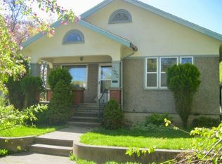 806 Spring Ave, La Grande, OR 97850