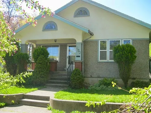 806 Spring Ave Photo 1