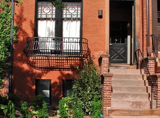 1010 N Calvert St APT 2, Baltimore, MD 21202