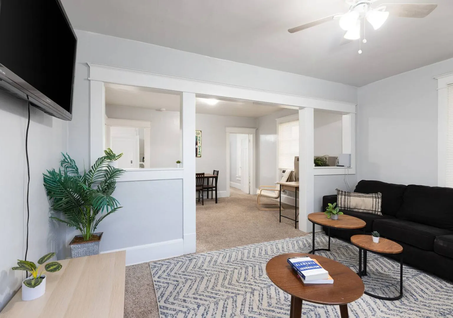 Downtown Apartment - Heart of SLC — Photo 1
