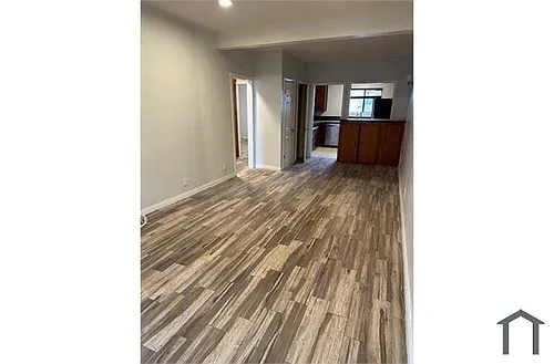 840 Laconia Blvd #3 Photo 1
