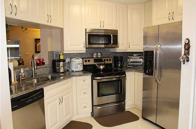 1st image of 1142 Sw 44 Way