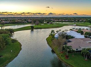 585 Wedgewood Way, Naples, FL 34119