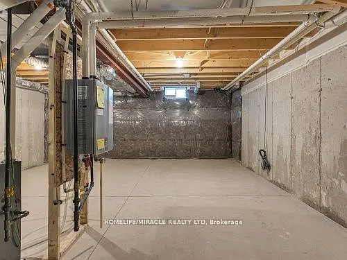 32 Vickers Rd — Photo 27