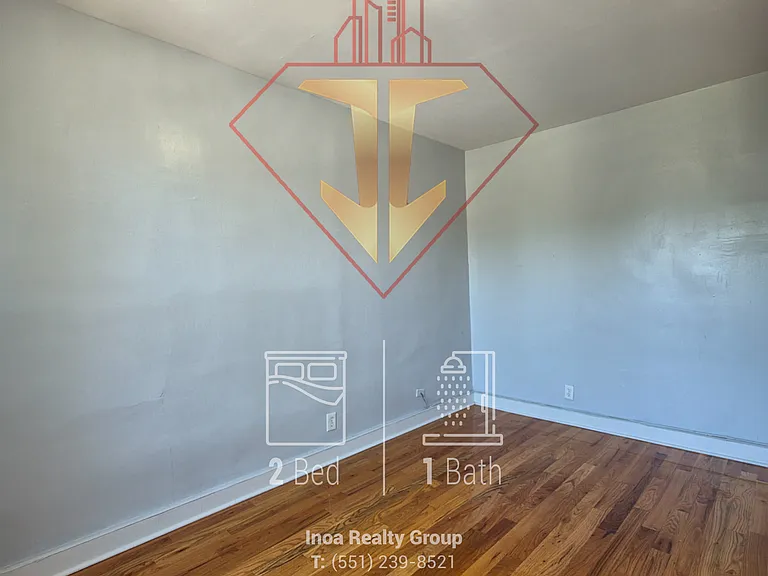 806 Avenue A #10 — Photo 15