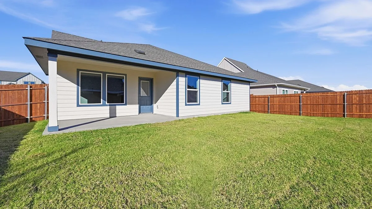 Building Photo - 729 Lantana Ln