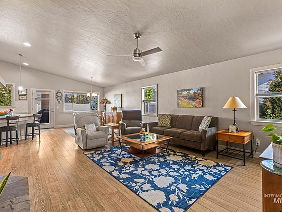 5th image of 5832 W Rotherham Dr