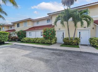 2186 NE 167th St #1-111, North Miami Beach, FL 33162