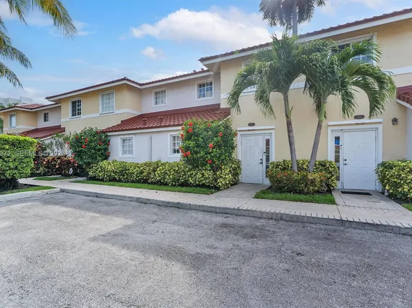 2186 NE 167th St #1-111, North Miami Beach, FL 33162