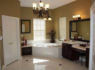 2823 Saint Andrews Blvd, Tarpon Springs, FL 34688