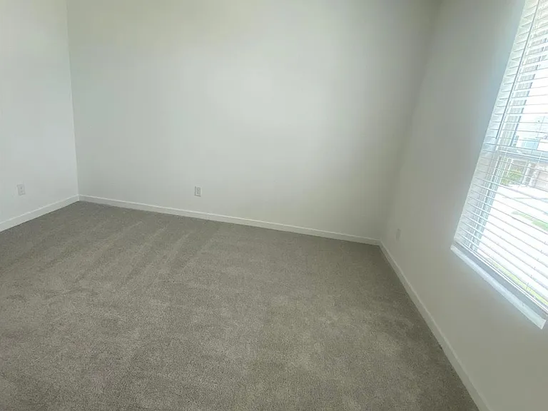 12638 Blue Catfish Ln — Photo 31