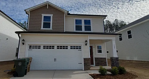 163 Red Valor St Photo 1