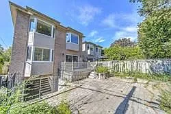 401 Longmore St — Photo 24