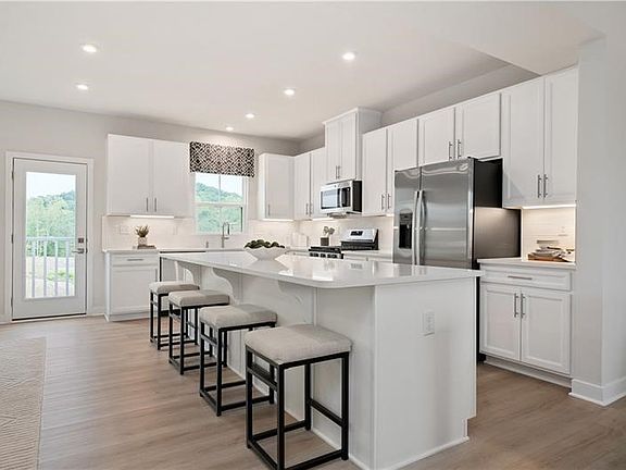 5th image of 166 Elk Ridge Dr