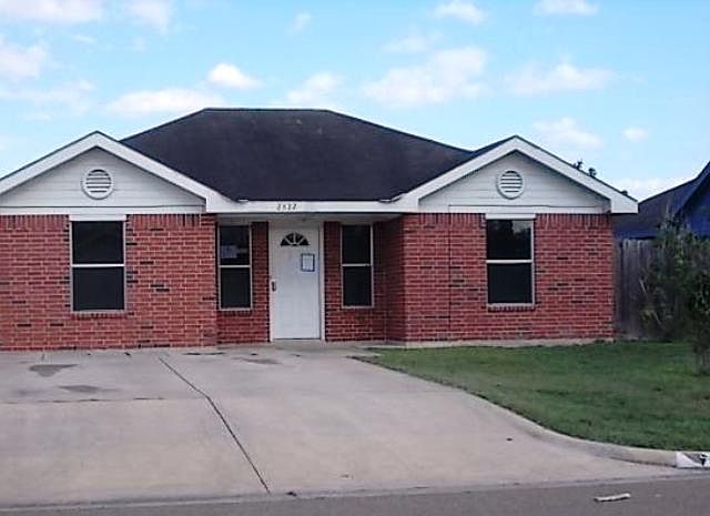 1st image of 2822 Fan Palm Dr E