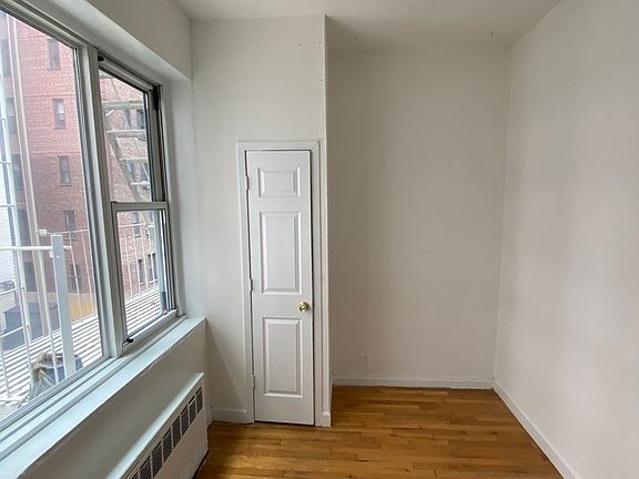 3rd image of 450 W 58th St #5G
