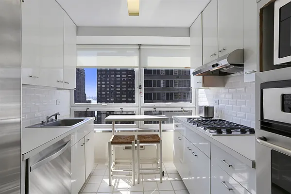Rented by Corcoran | media 8