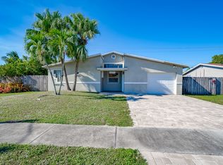 4671 NW 99th Ter, Sunrise, FL 33351