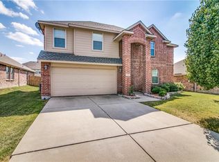 915 Fleming St, Wylie, TX 75098