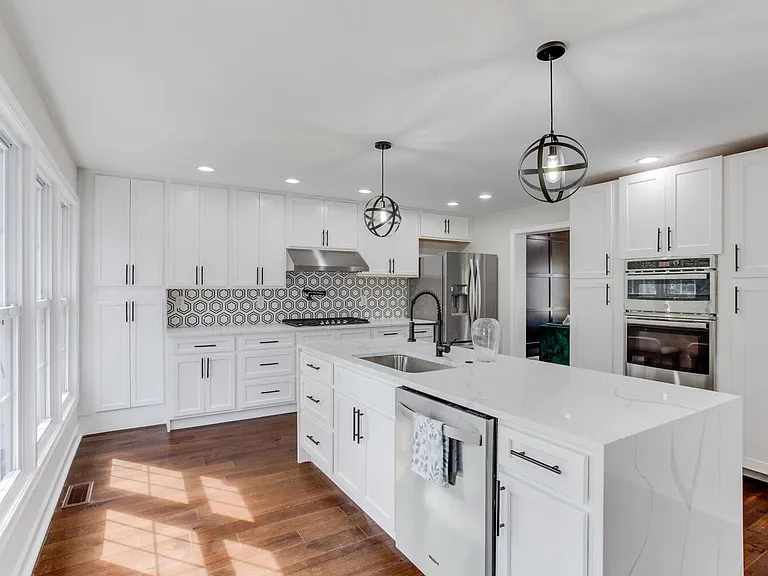8156 E Buckspark Ln — Photo 5