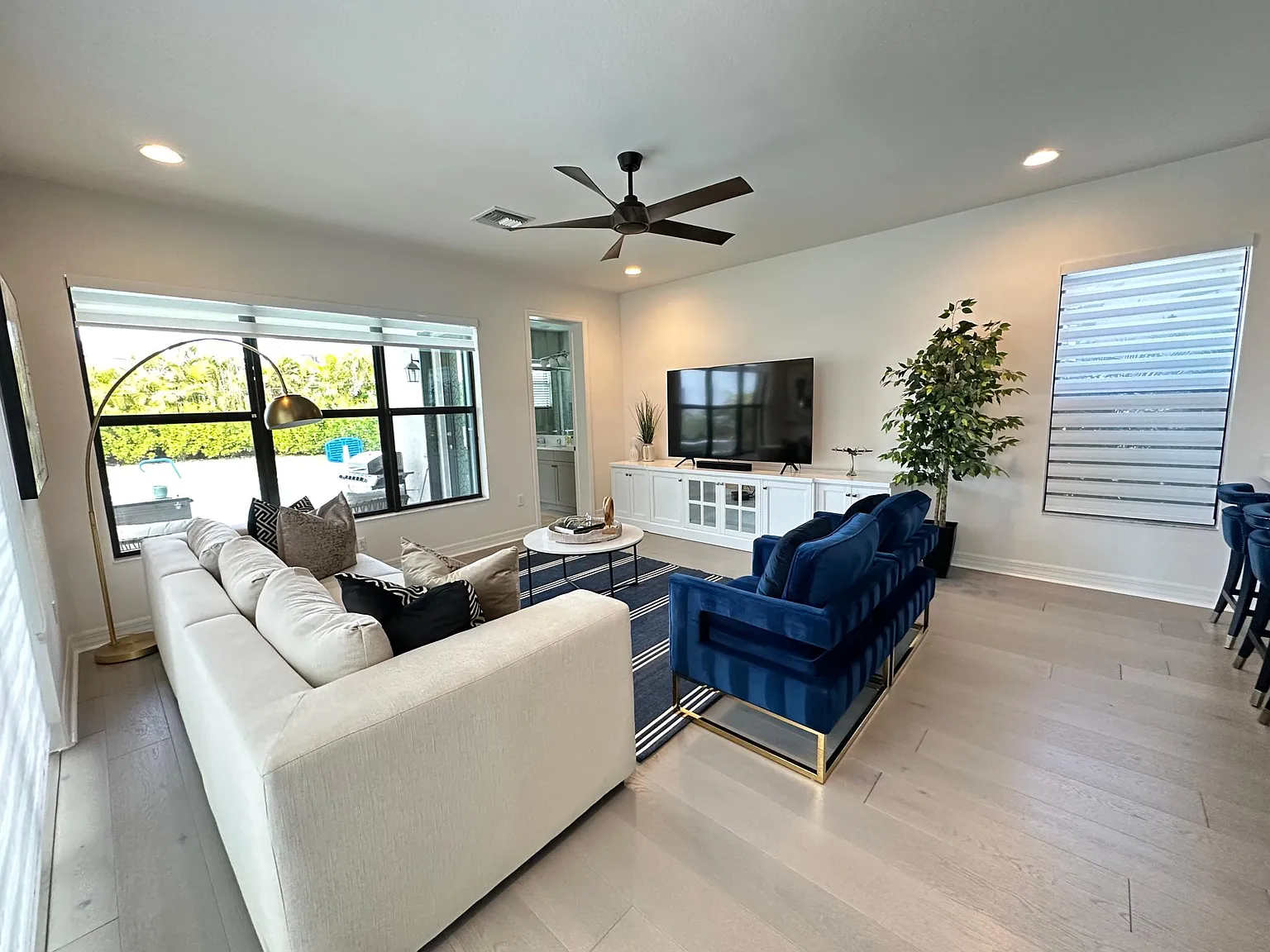4041 Nova Ln — Photo 4