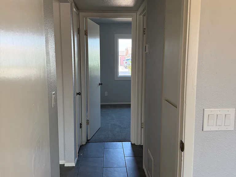2349 E Alameda Dr — Photo 23