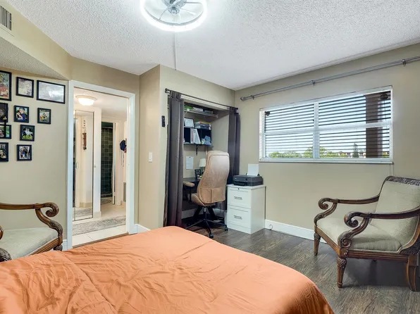 3755 Via, Lake Worth, FL